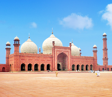 Save on Air Tickets to Lahore